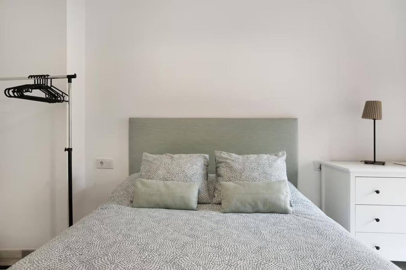 Exclusive Malagueta Beach Apartman Málaga Kültér fotó